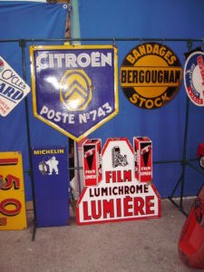 Plaques Citroën / Bergougnan / Lumière. Brocante Reims 2009